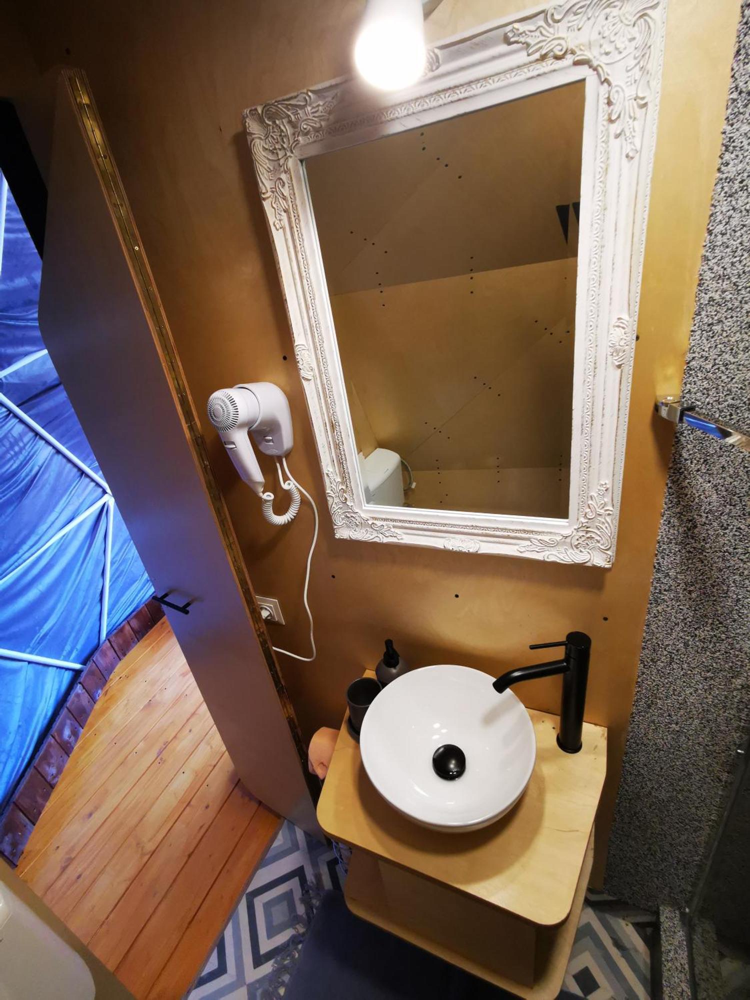 Hotel Glamping Zazen Drumu Carului Zewnętrze zdjęcie