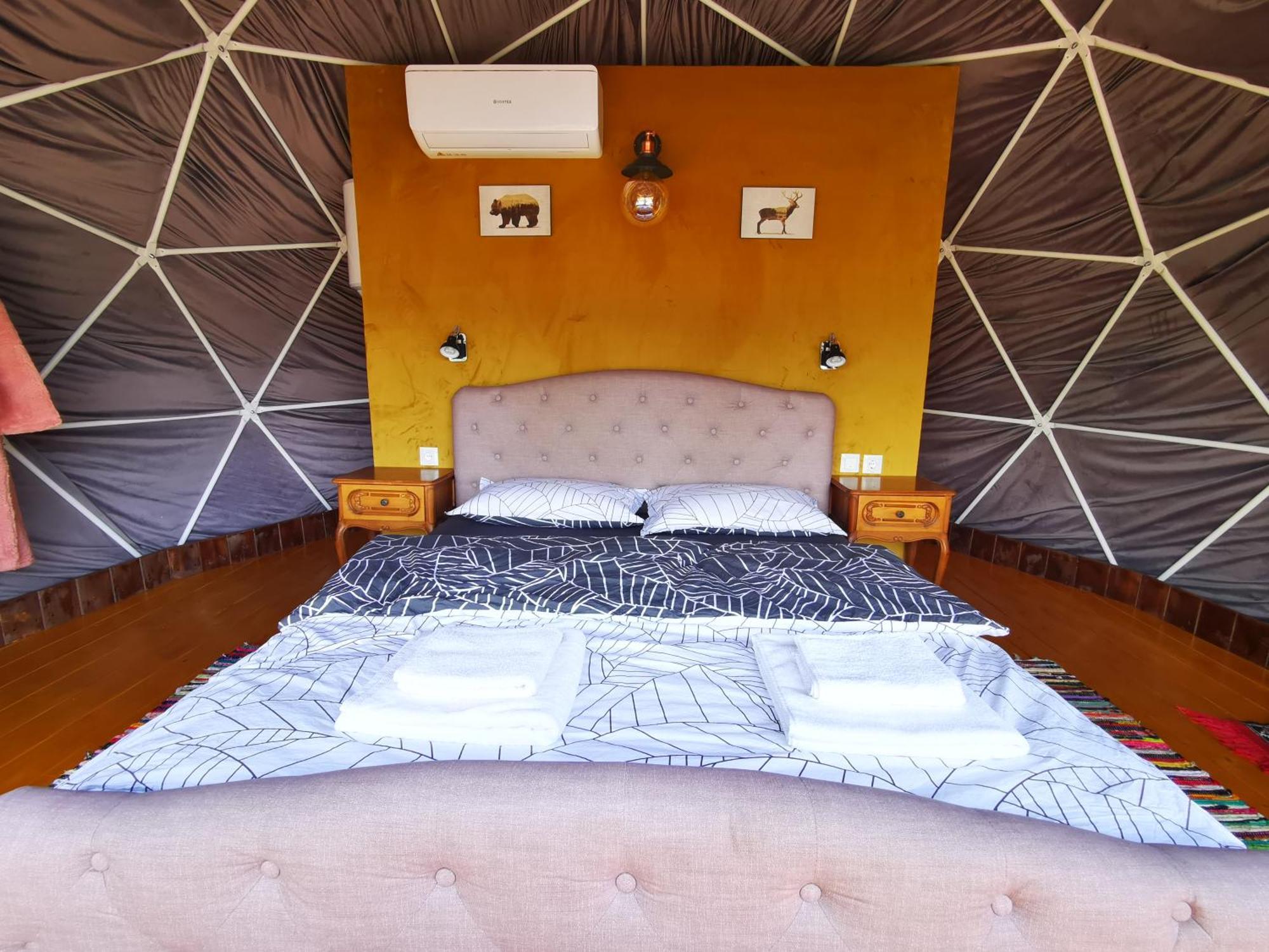 Hotel Glamping Zazen Drumu Carului Zewnętrze zdjęcie