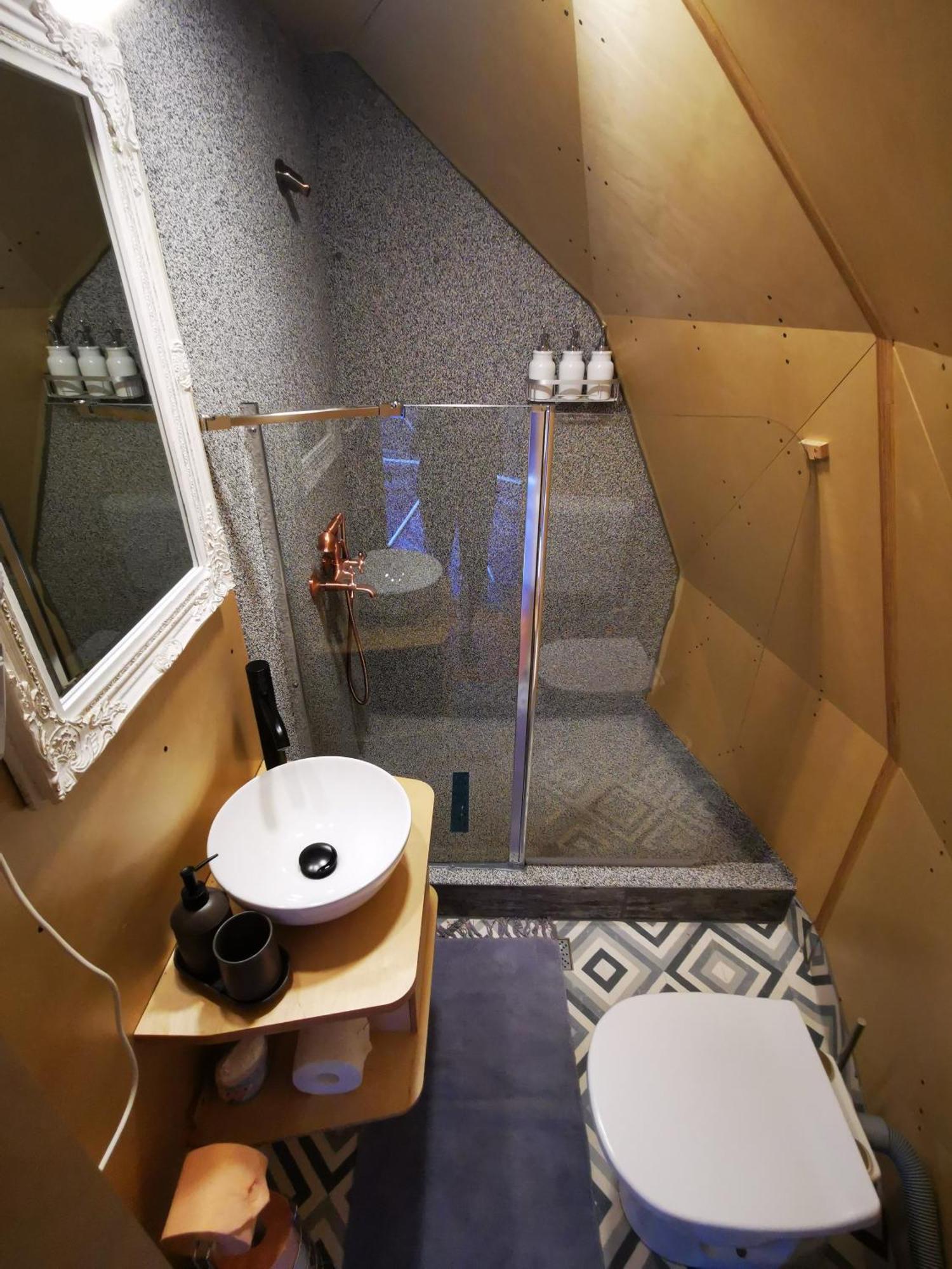 Hotel Glamping Zazen Drumu Carului Zewnętrze zdjęcie